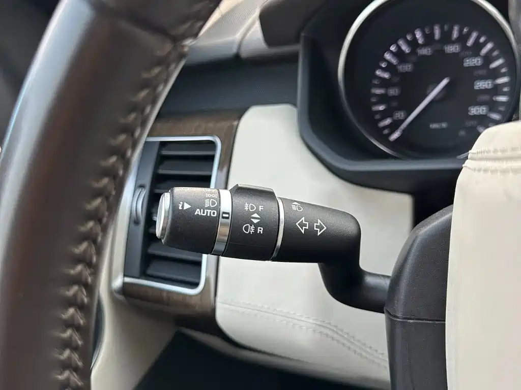 Land Rover Sport — миниатюра 24