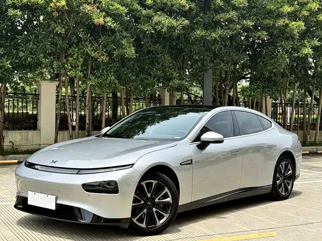 2022 Xpeng P7