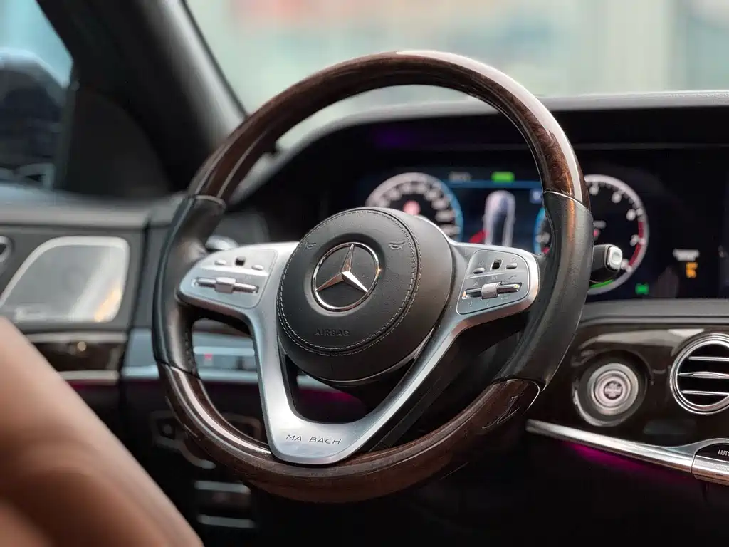 Mercedes-Benz S-Class — миниатюра 15