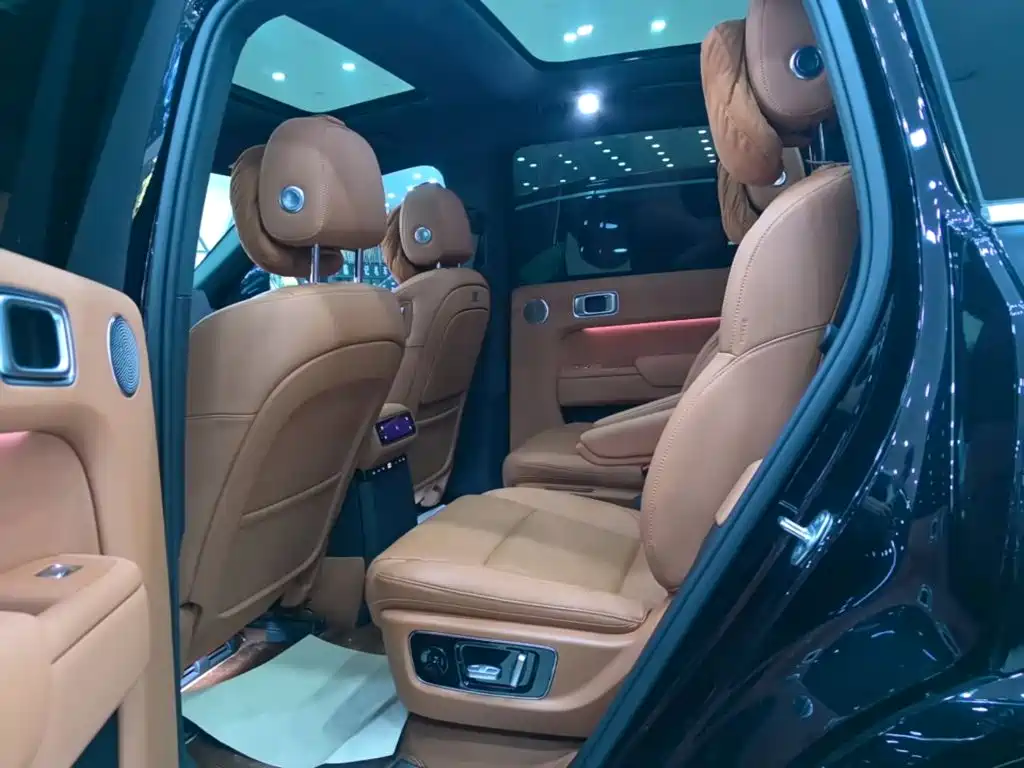 Li Auto Li L8 — миниатюра 17