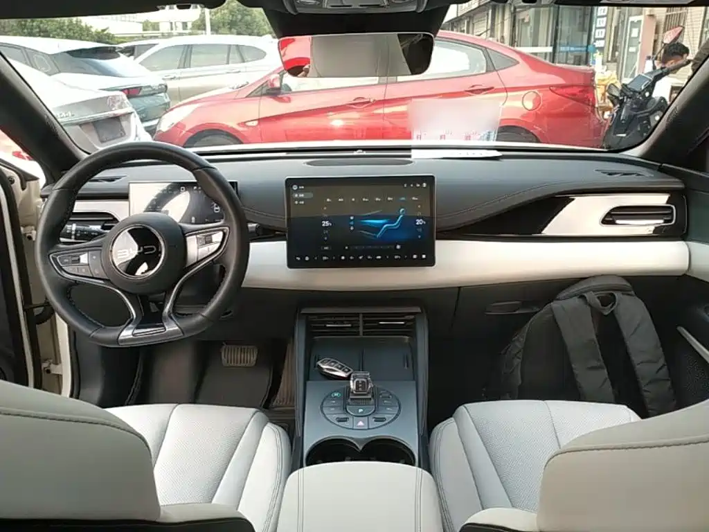 BYD Seal 06 — миниатюра 10