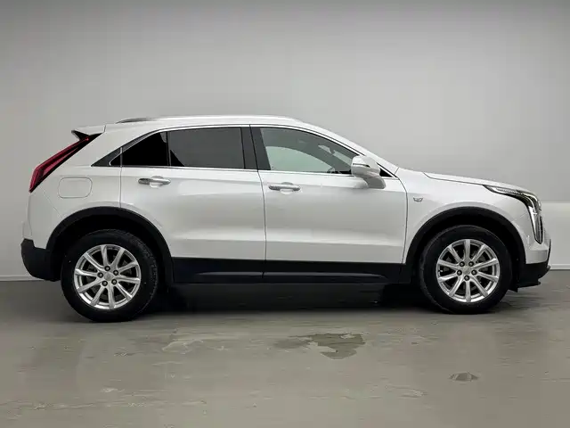 Cadillac XT4 — миниатюра 5