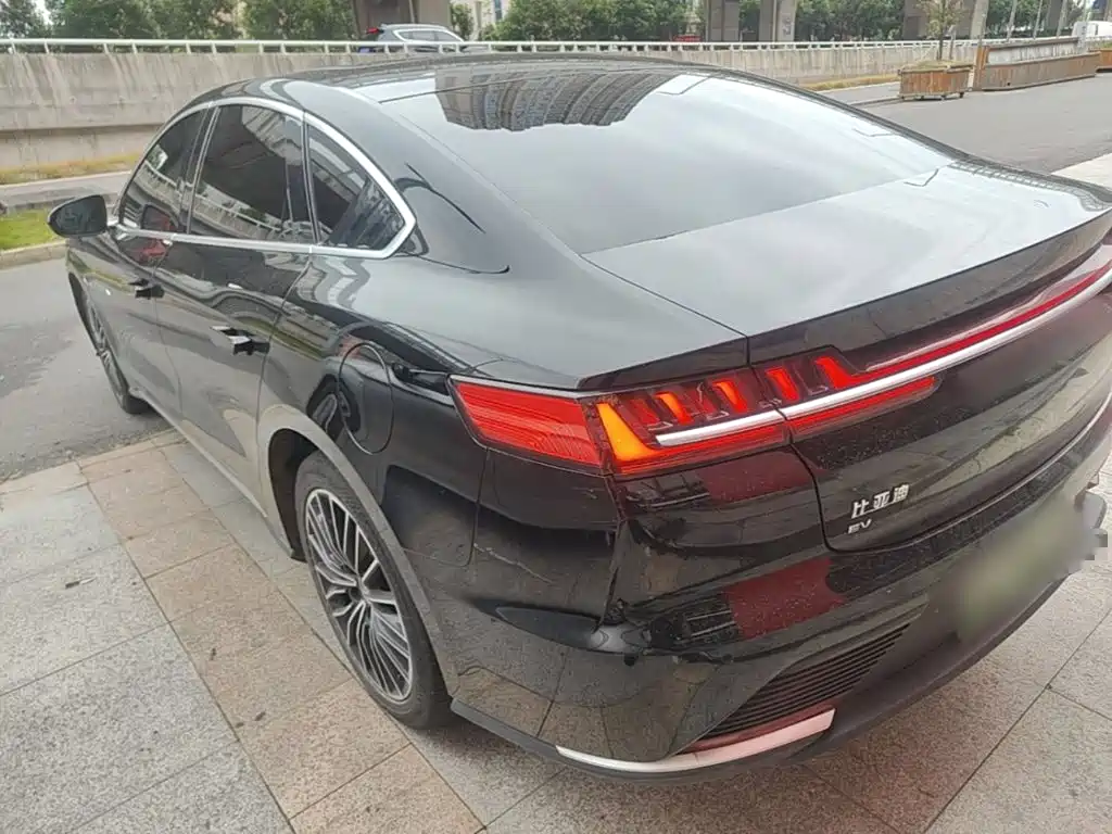 BYD Han — миниатюра 5