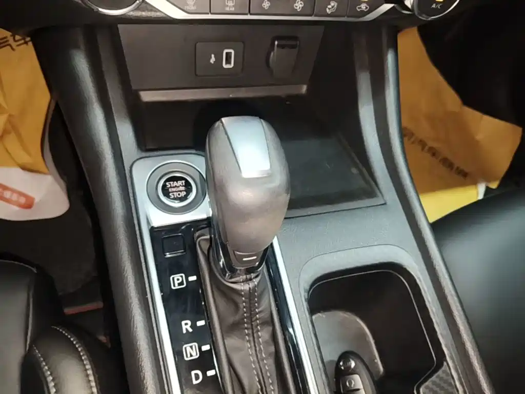 Nissan Sylphy — миниатюра 14