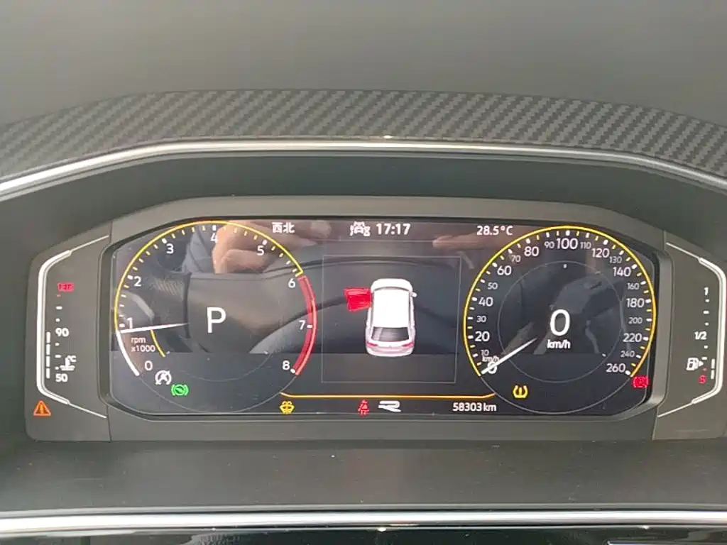 Volkswagen Tiguan L — миниатюра 12
