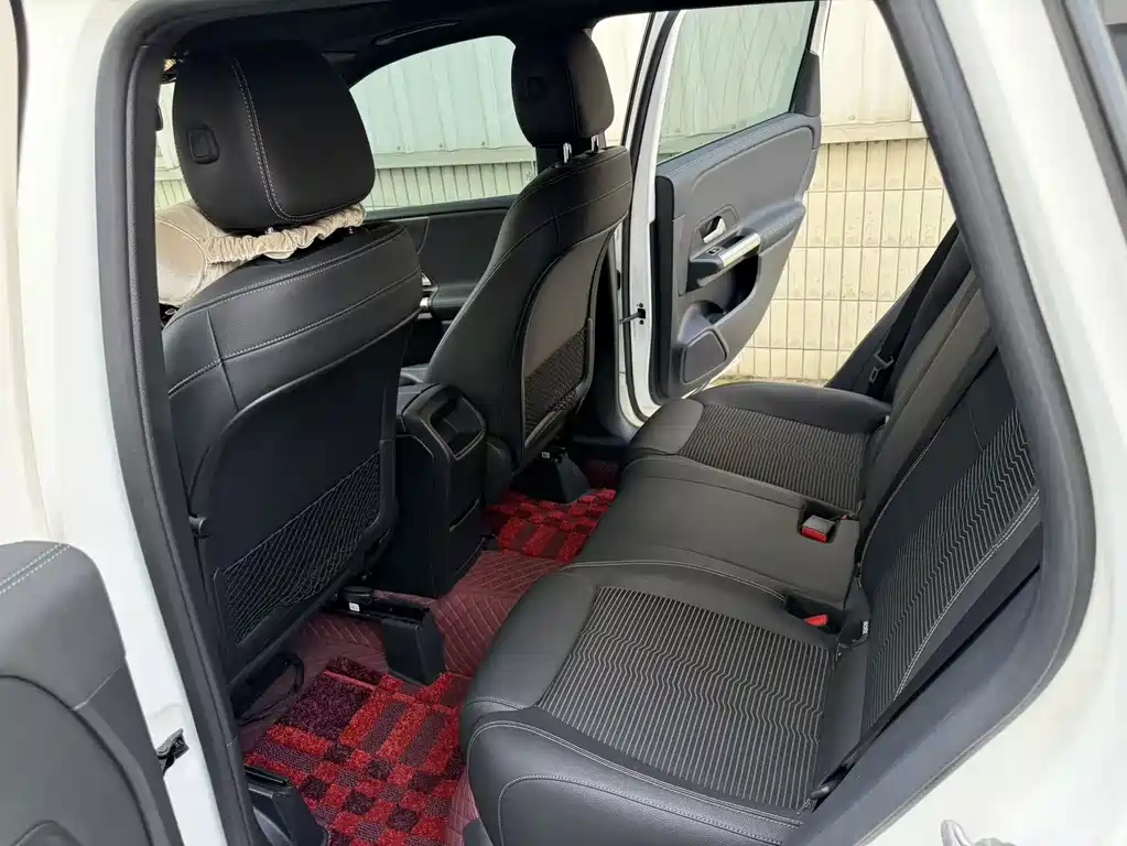Mercedes-Benz B-Class — миниатюра 3