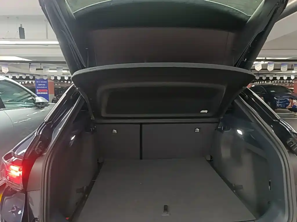 Volkswagen ID.4 Crozz — миниатюра 19