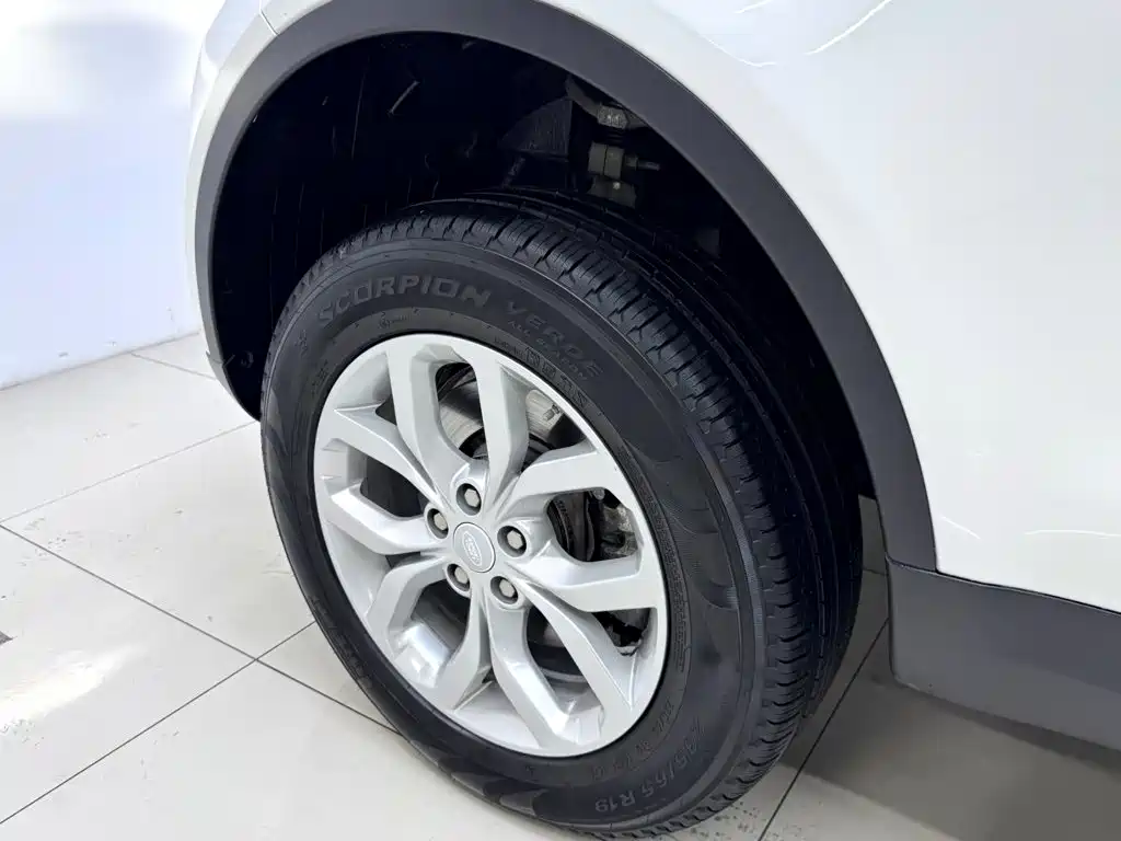 Land Rover Discovery — миниатюра 17