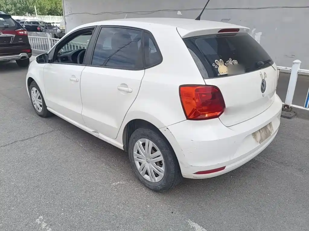 Volkswagen Polo — миниатюра 5