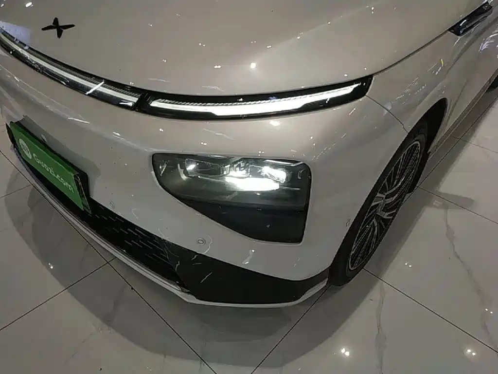 XPeng G9 — миниатюра 24