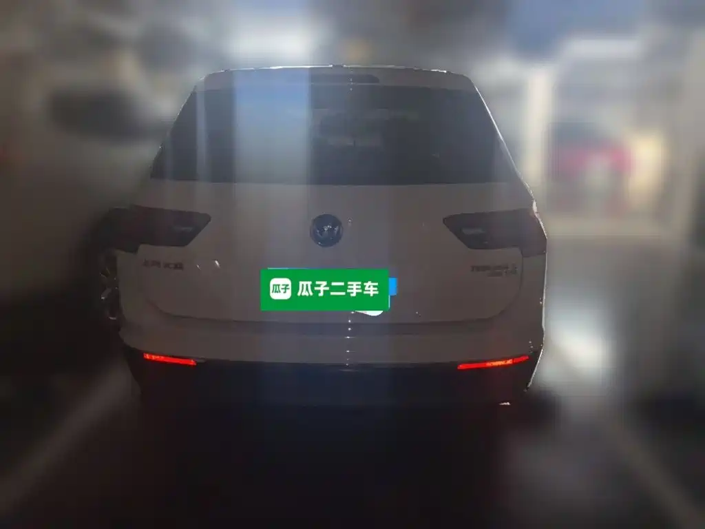 Volkswagen Tiguan L — миниатюра 3