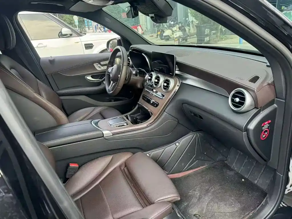 Mercedes-Benz GLC — миниатюра 3