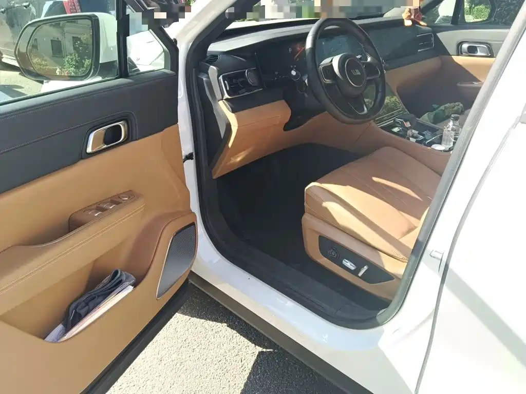 Li Auto Li ONE — миниатюра 17
