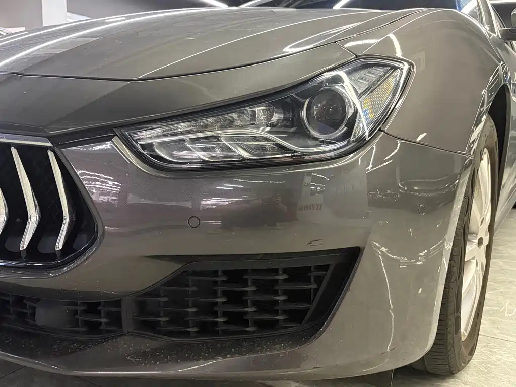 Maserati Ghibli — миниатюра 7