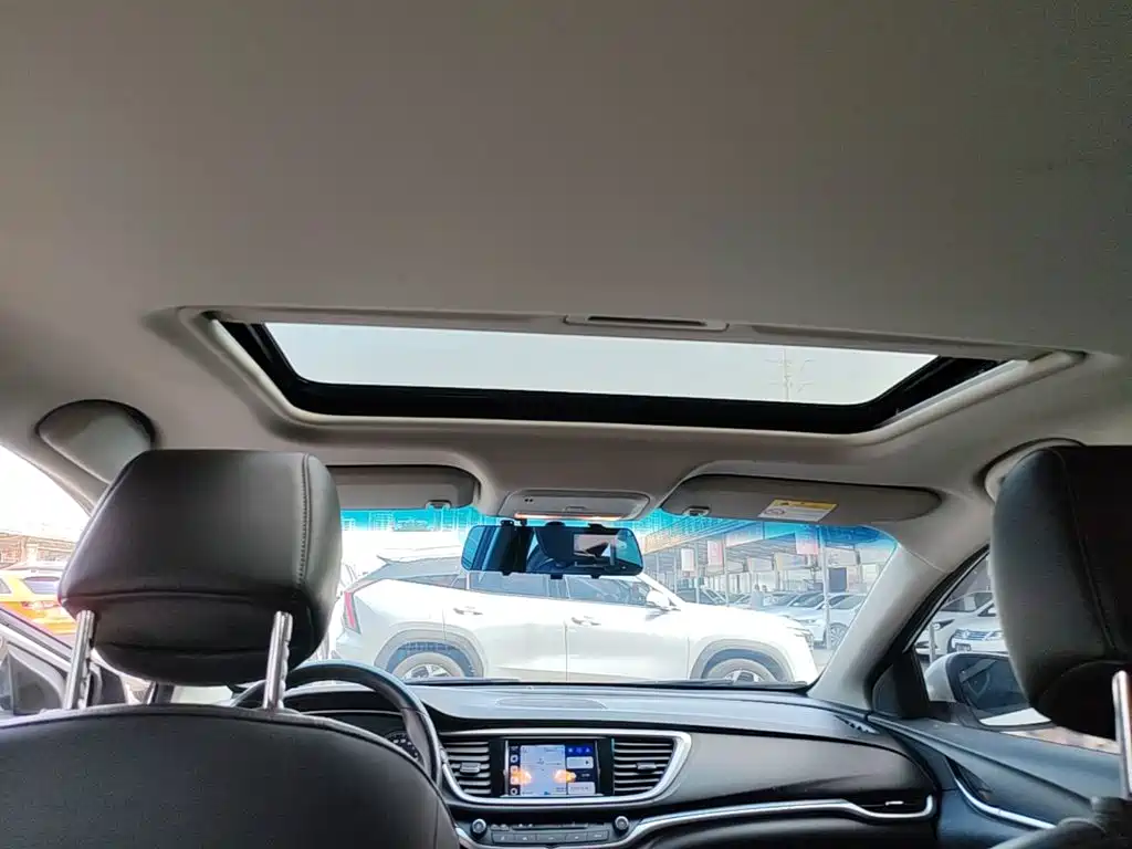 Buick Excelle — миниатюра 18