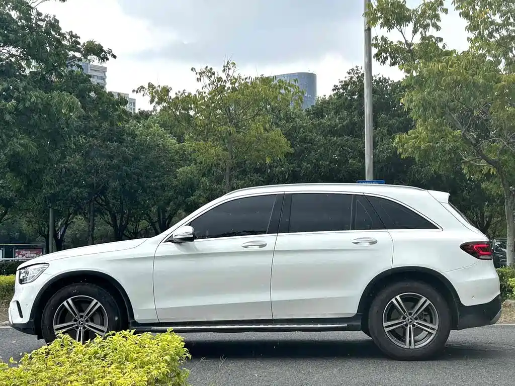 Mercedes-Benz GLC 2021 GLC 260 L 4MATIC