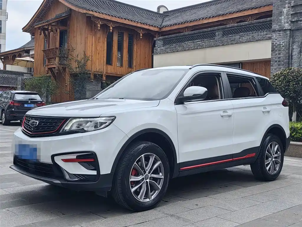 Geely Boyue 2022