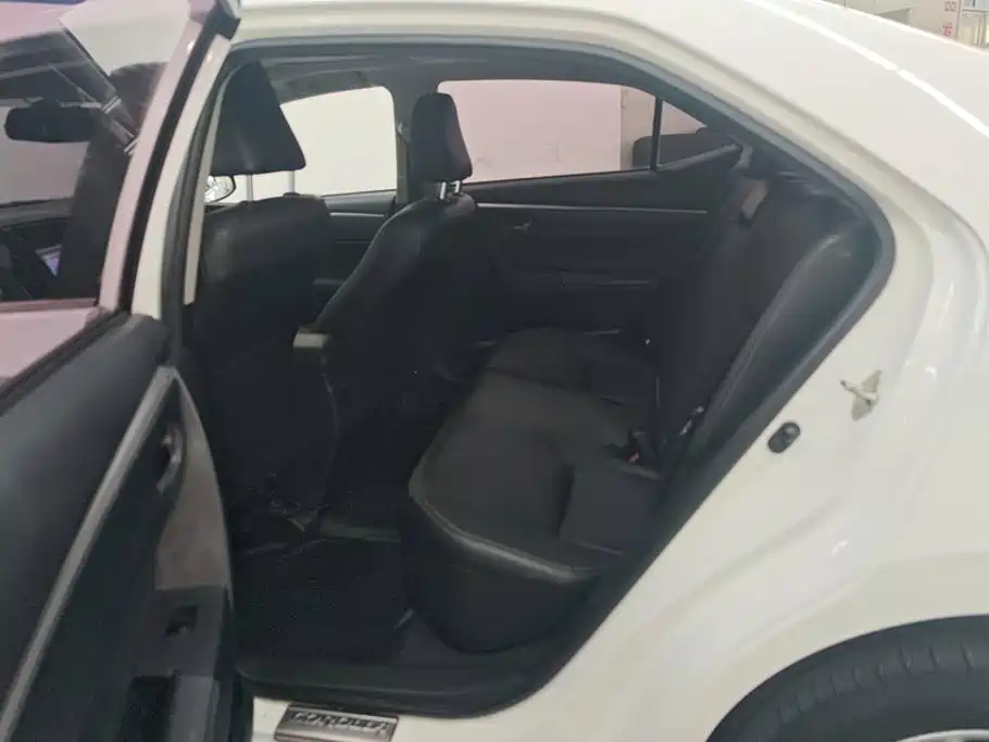 Toyota Corolla — миниатюра 11