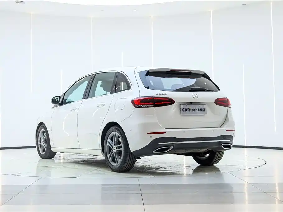 MERCEDES-BENZ B CLASS