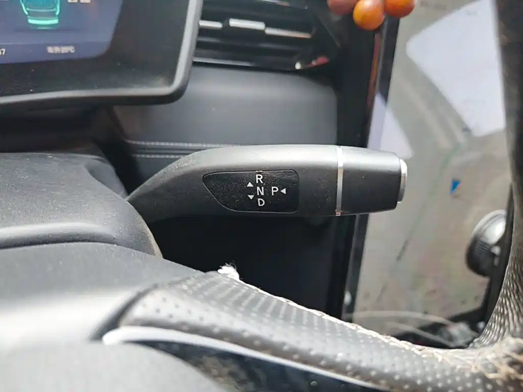 XPeng G3 — миниатюра 10