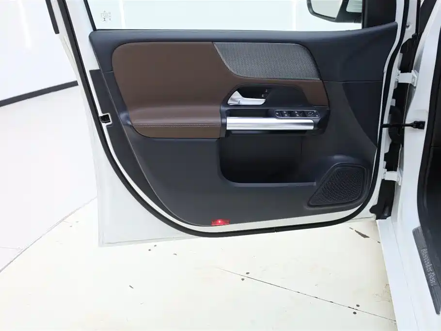 MERCEDES-BENZ B CLASS