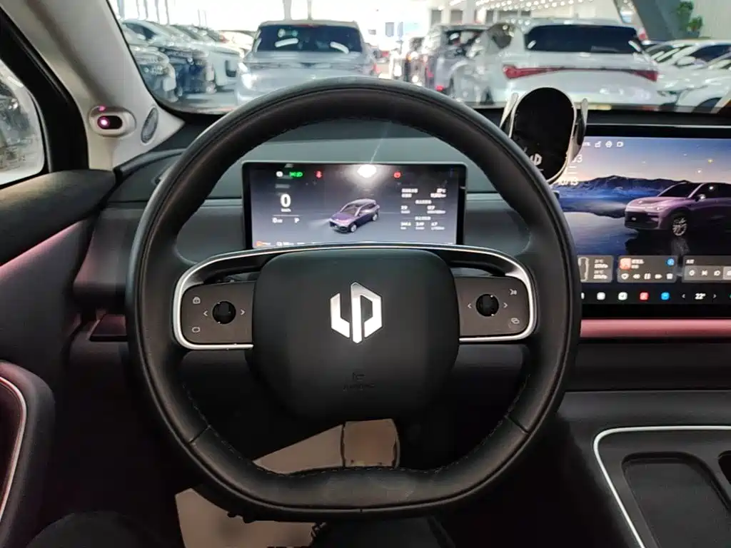 Leapmotor Leapmotor C10 — миниатюра 11