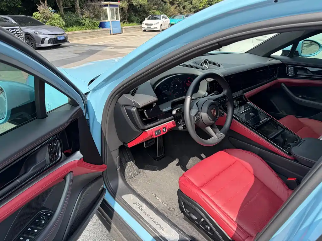 Porsche Panamera — миниатюра 4