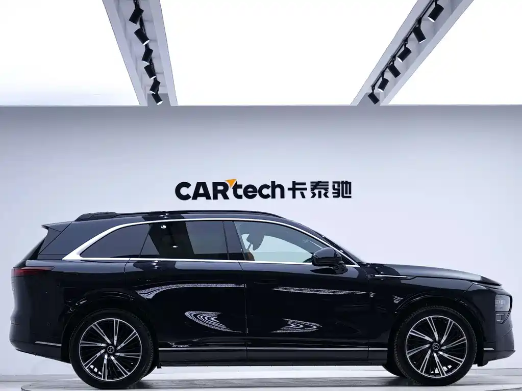 XPeng G9 — миниатюра 4