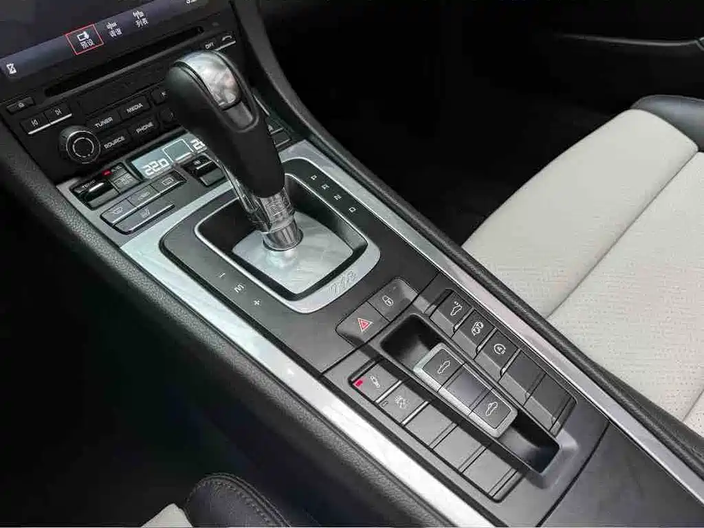 Porsche 718 2018 Boxster 2.0T