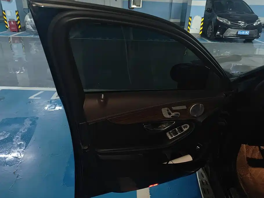 Mercedes-Benz GLC — миниатюра 7