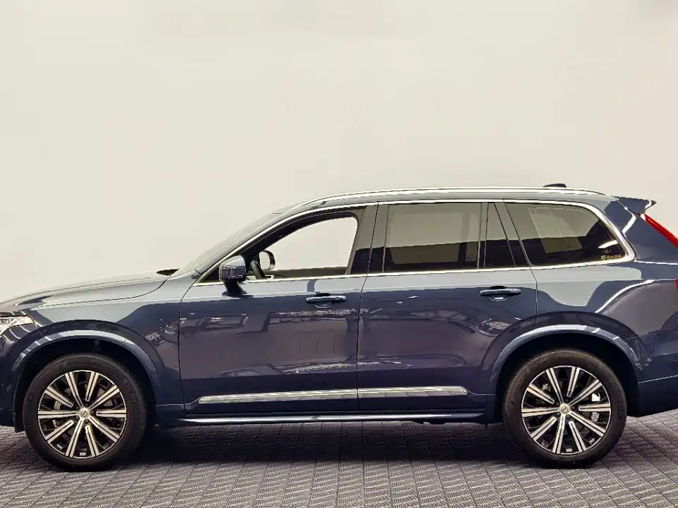 Volvo XC90 — миниатюра 4