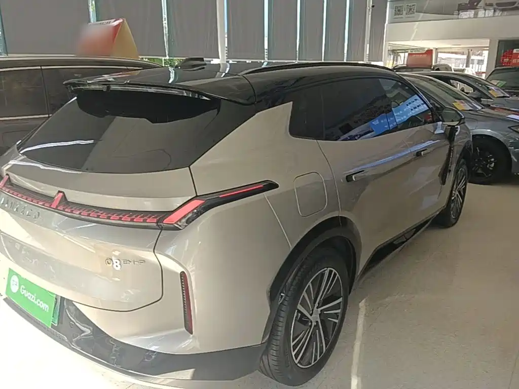 Lynk & Co 08 EM-P — миниатюра 7