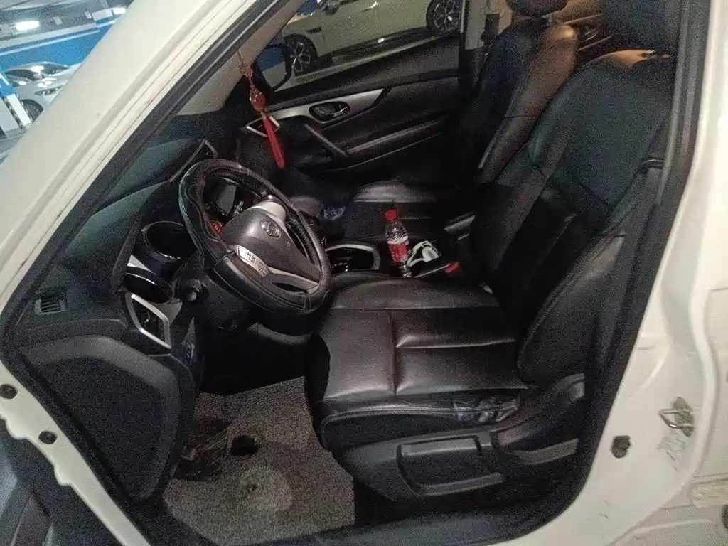Nissan X-Trail — миниатюра 11
