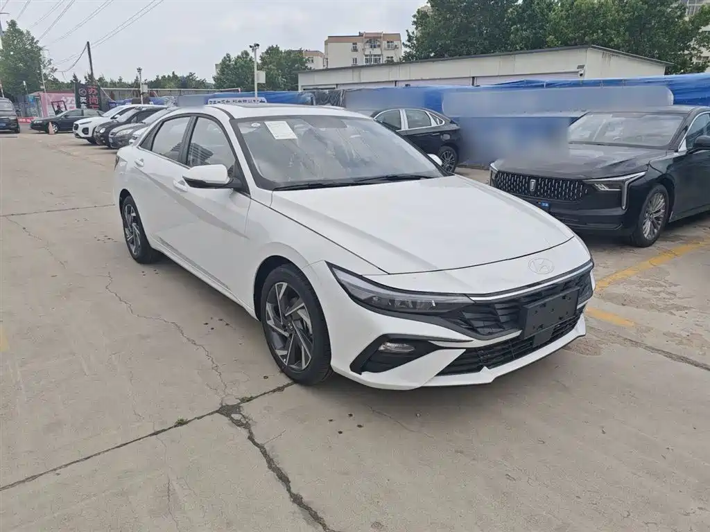 Hyundai Elantra 2023 1.5L CVT GLX Elite