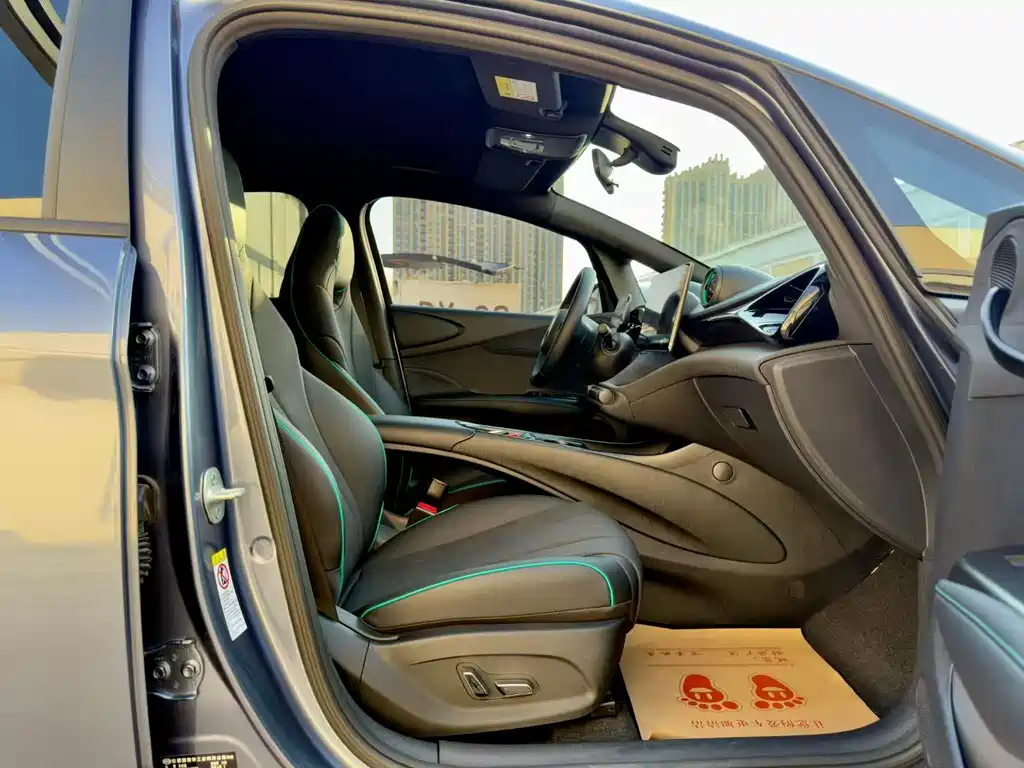 BYD Dolphin — миниатюра 5