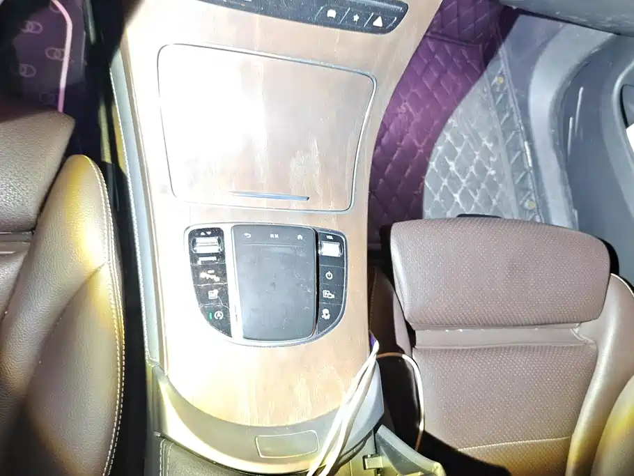 Mercedes-Benz GLC — миниатюра 16