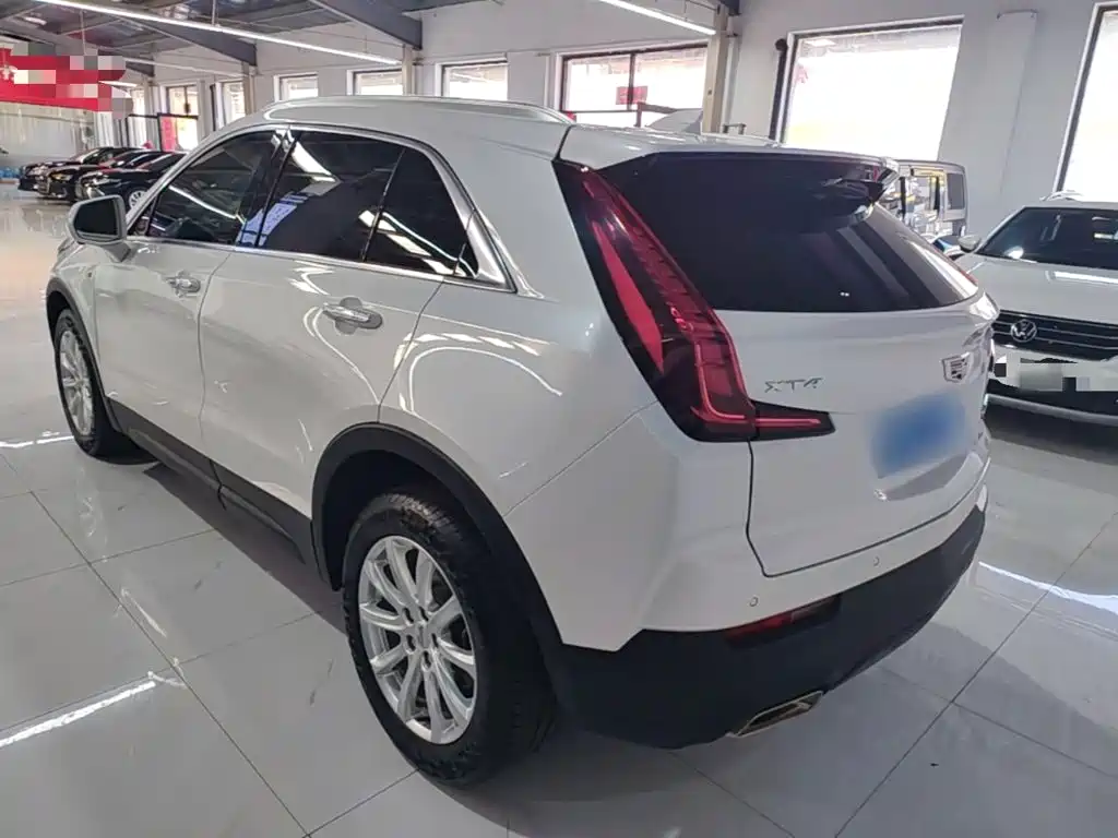 Cadillac XT4 — миниатюра 5