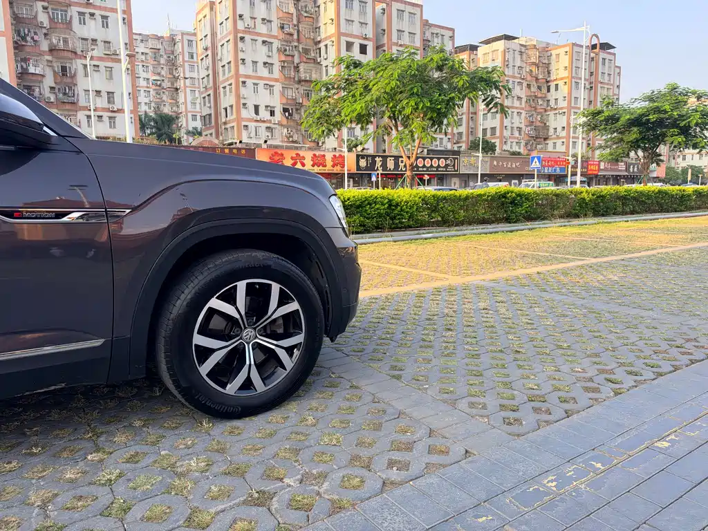 Volkswagen Teramont — миниатюра 8