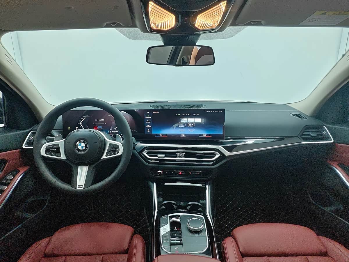BMW 3 Series 2.0 л 2023 г. Чёрный, пробег 29000 км