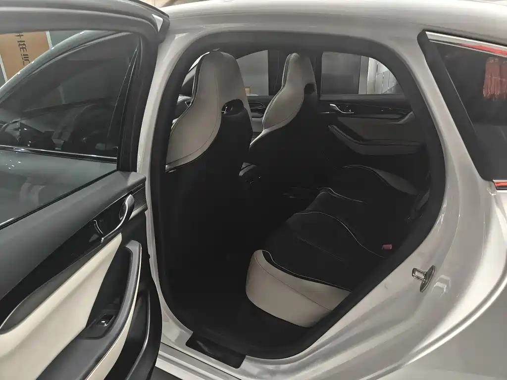 BYD Qin Plus PLUS 2021 EV 500KM Luxury