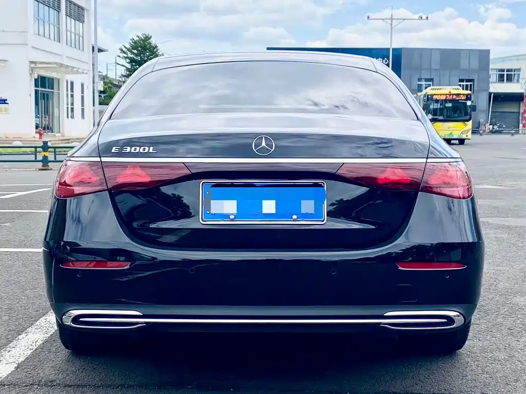 Mercedes-Benz E-Class E 2026 E 300 L Luxury