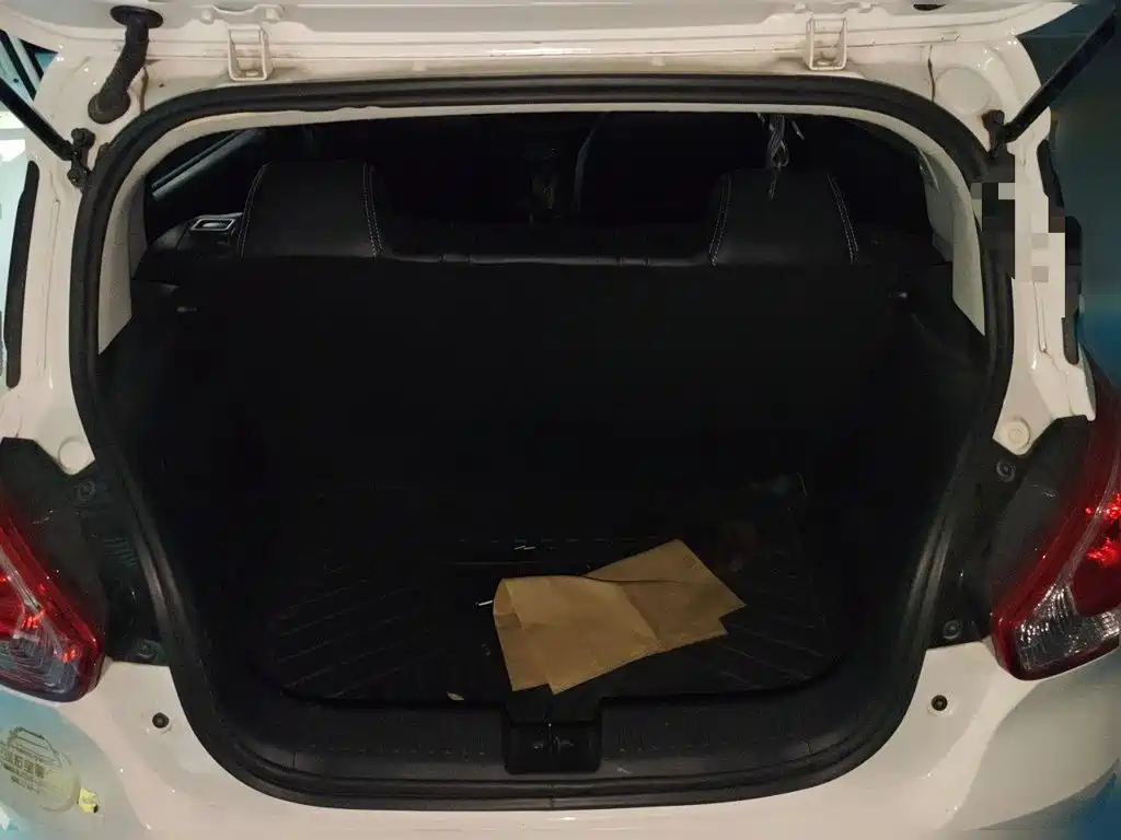 Baojun 310 — миниатюра 20