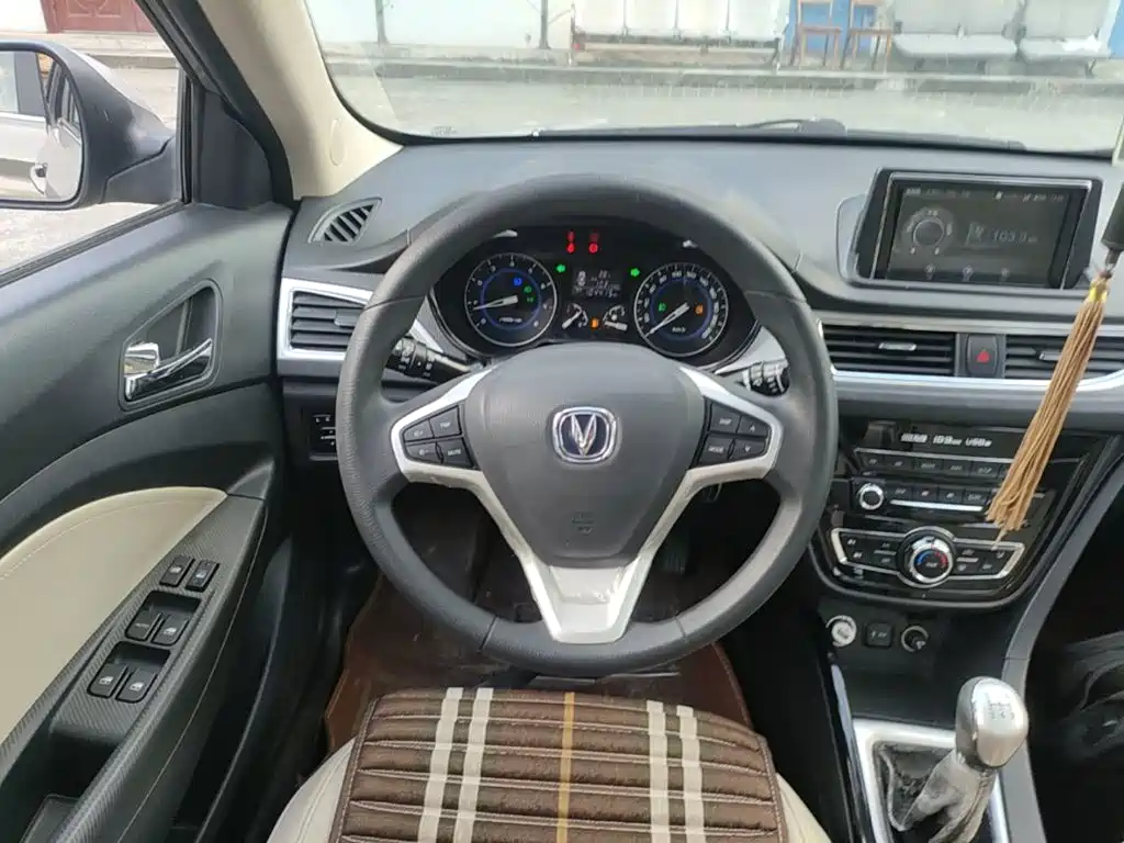 Changan V7 — миниатюра 11