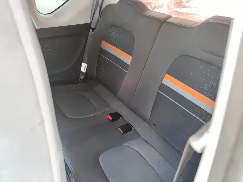 Wuling MINIEV — миниатюра 17