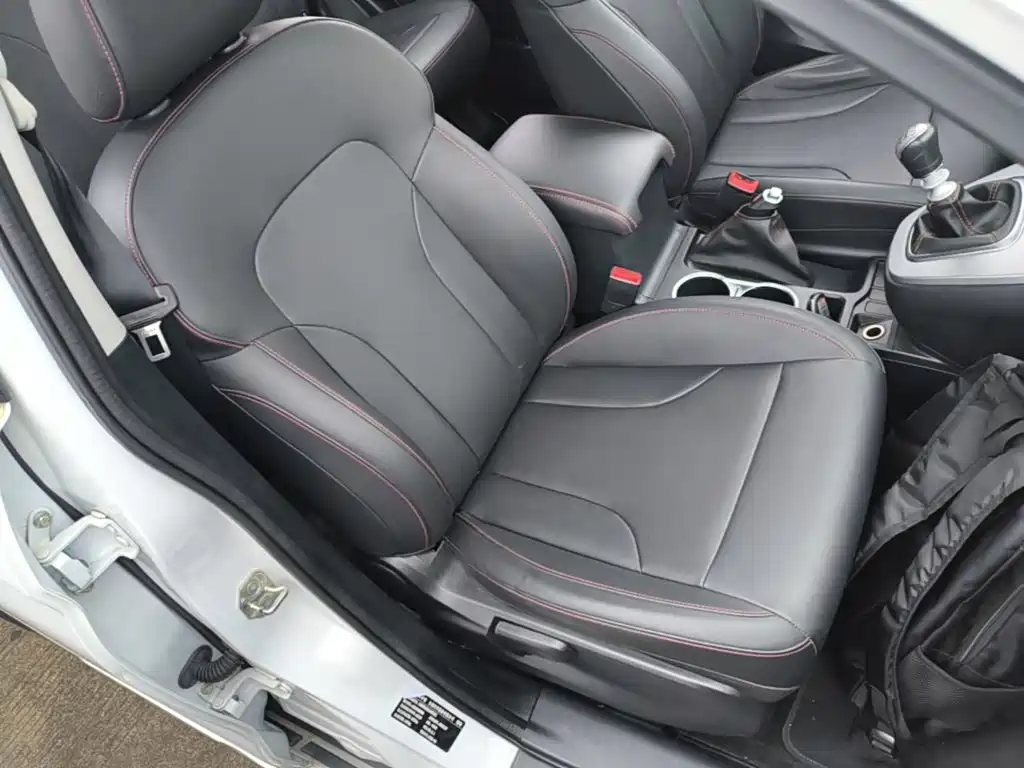 Haval M6 — миниатюра 25