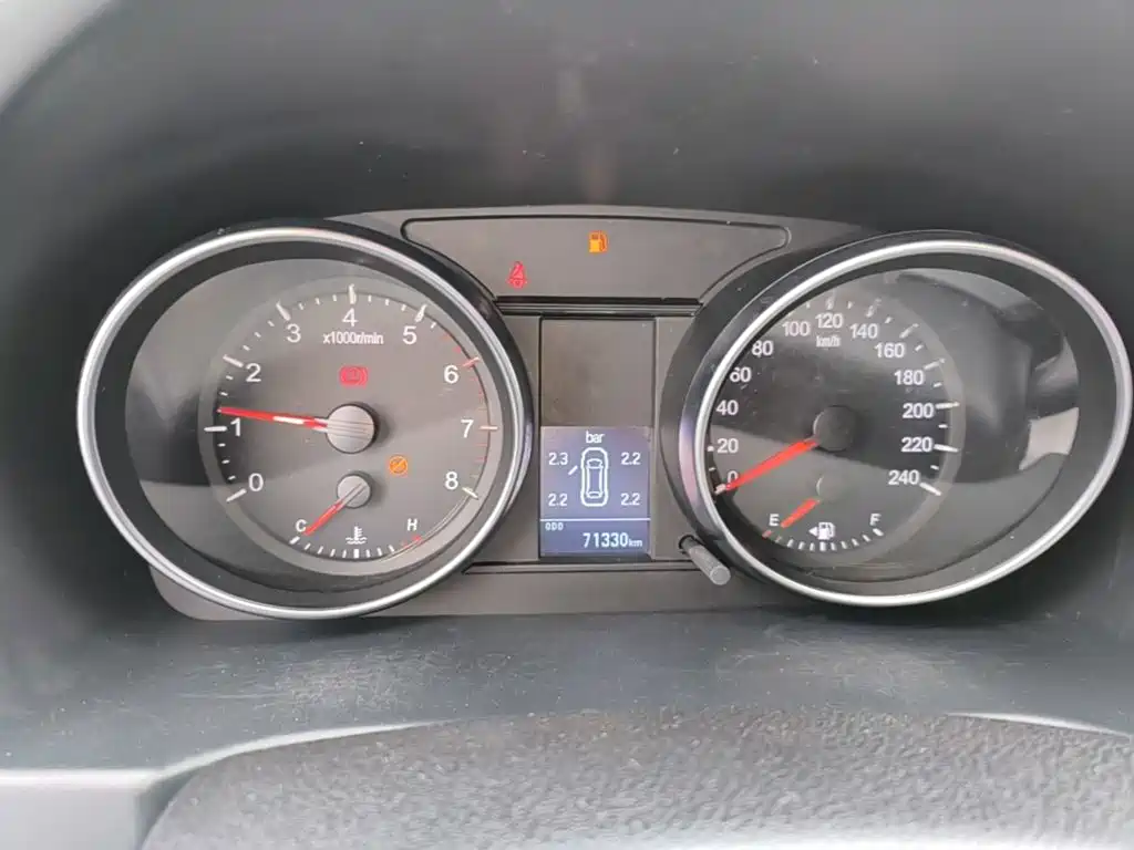 Haval M6 — миниатюра 12
