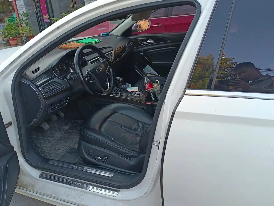 Zotye Zotye Z700 — миниатюра 9
