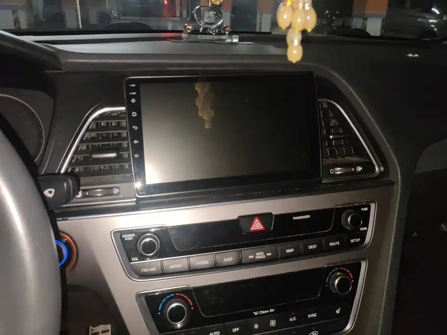 Hyundai Sonata — миниатюра 13