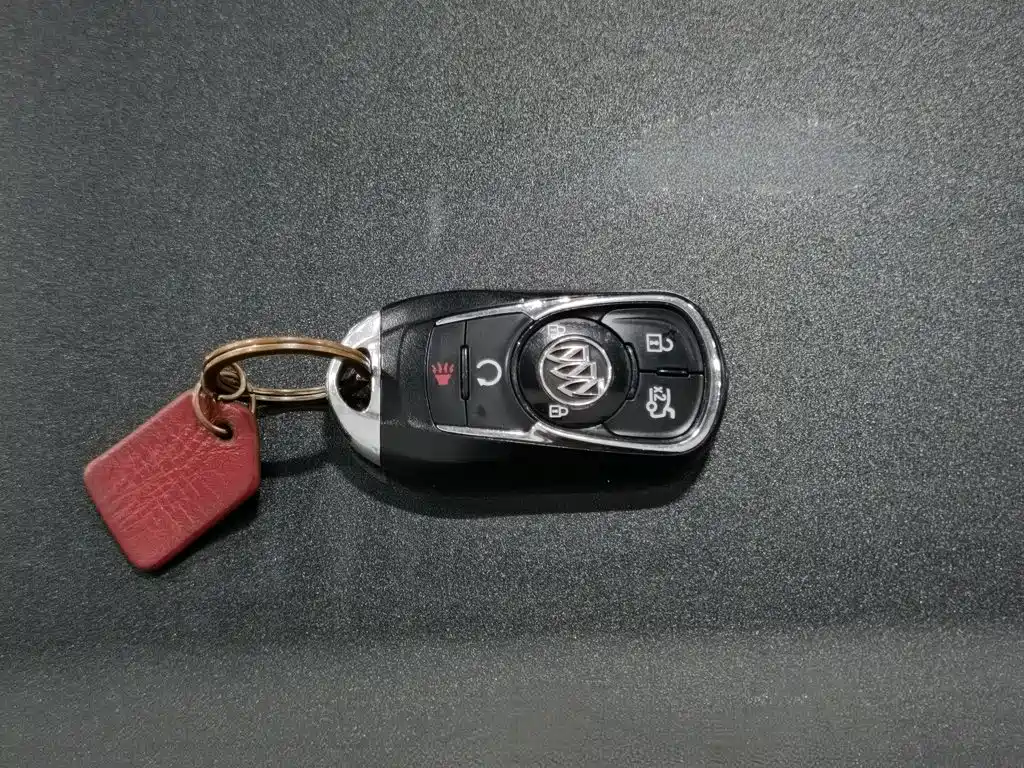 Buick LaCrosse — миниатюра 19