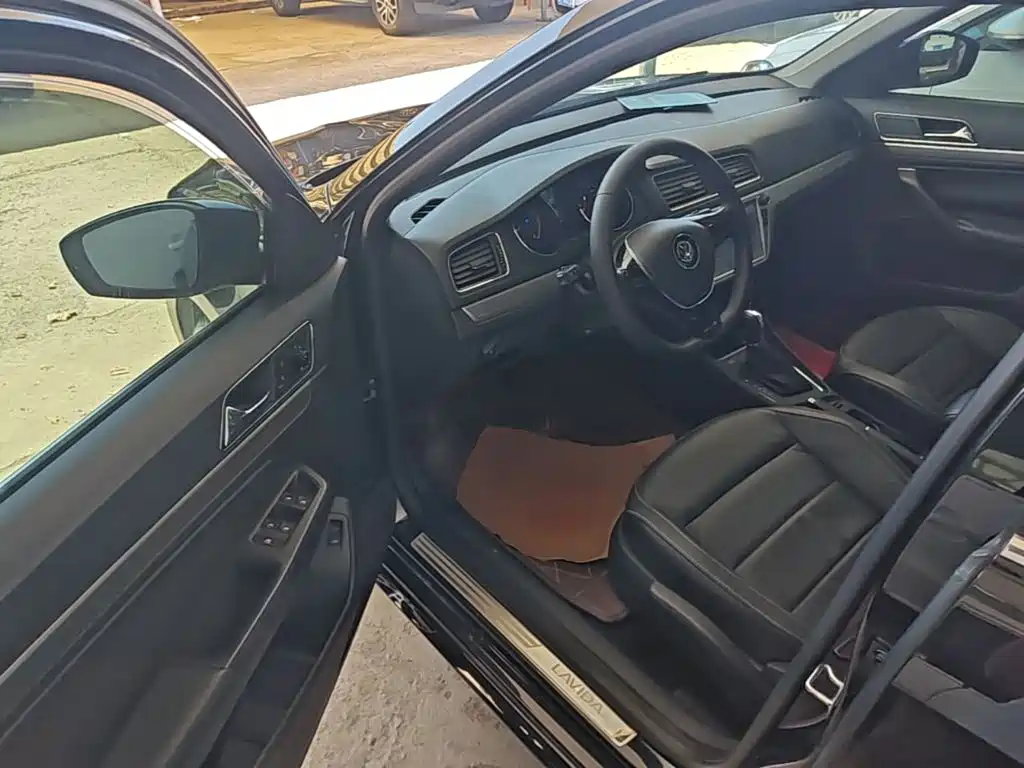 Volkswagen Lavida — миниатюра 16